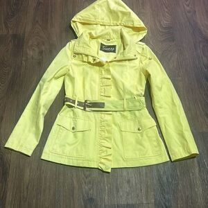 Guess‎ yellow trench coat light weight jacket ruffle hooded downtown chic